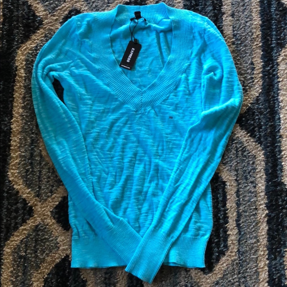 Express- Lightweight sweater